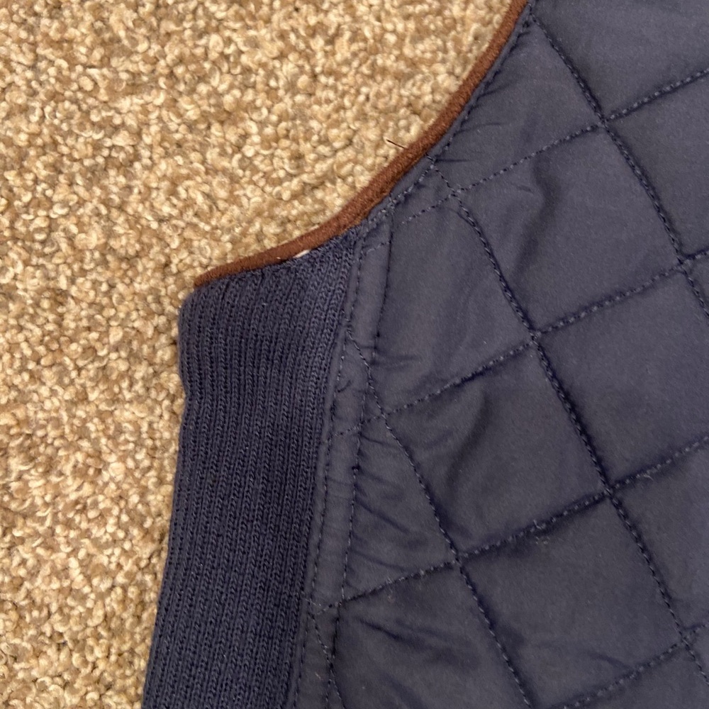 Navy vest - Picture 4 of 6